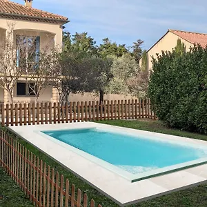 A L'ombre De L'olivier Orgon