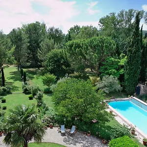 Le Domaine De Saint Veran Orgon